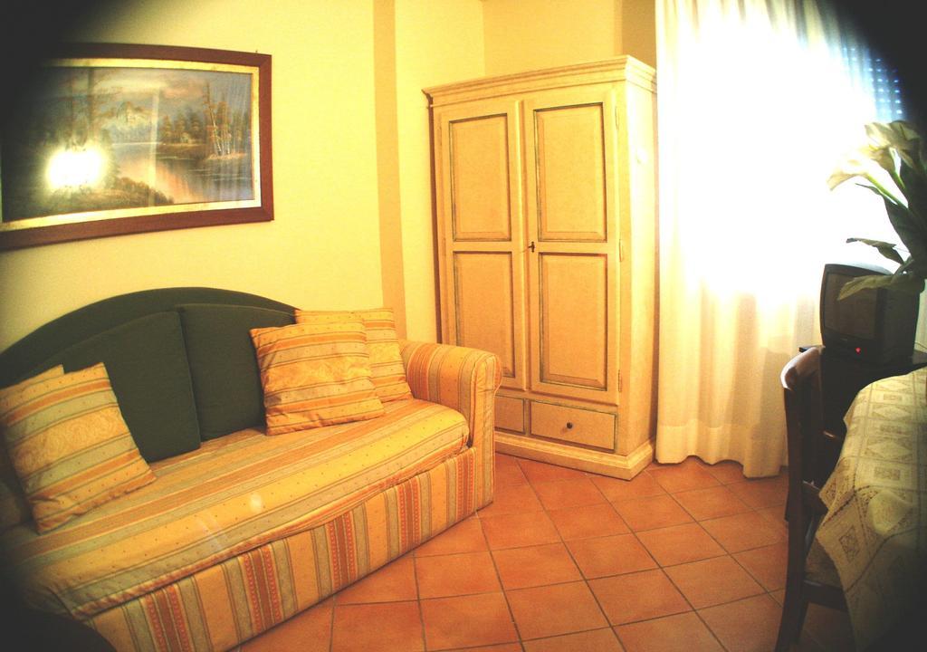 פיזה Residence Isola Verde Cisanello חדר תמונה